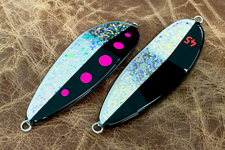 フィッシュバルスプーンハーフブラックピンクドット