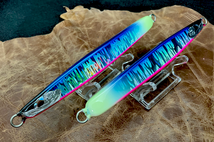 ディアン太刀魚150 ホログラム グローテイル ブルーピンク